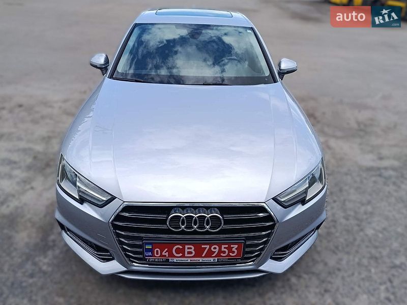 Седан Audi A4 2019 в Киеве