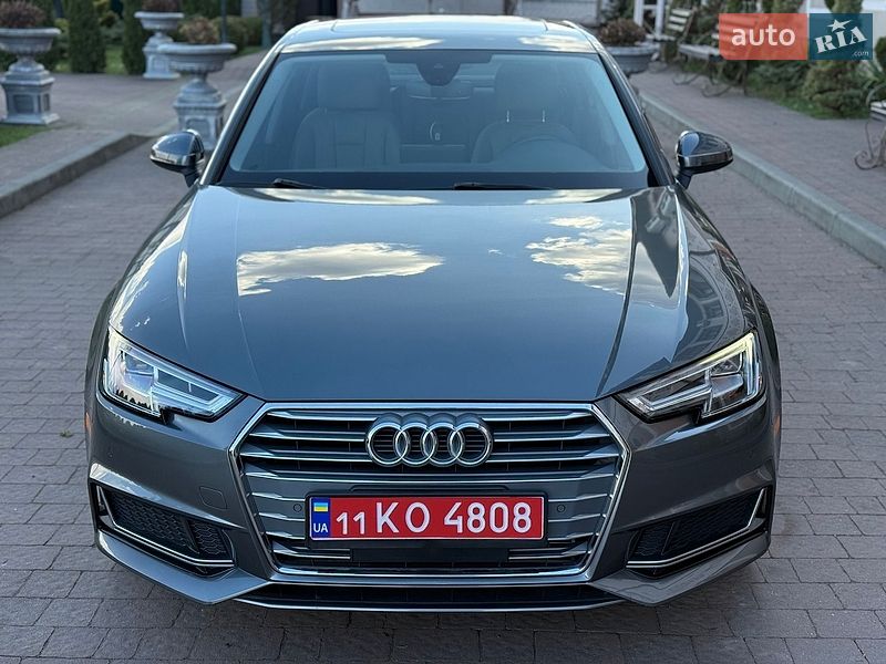 Седан Audi A4 2019 в Киеве