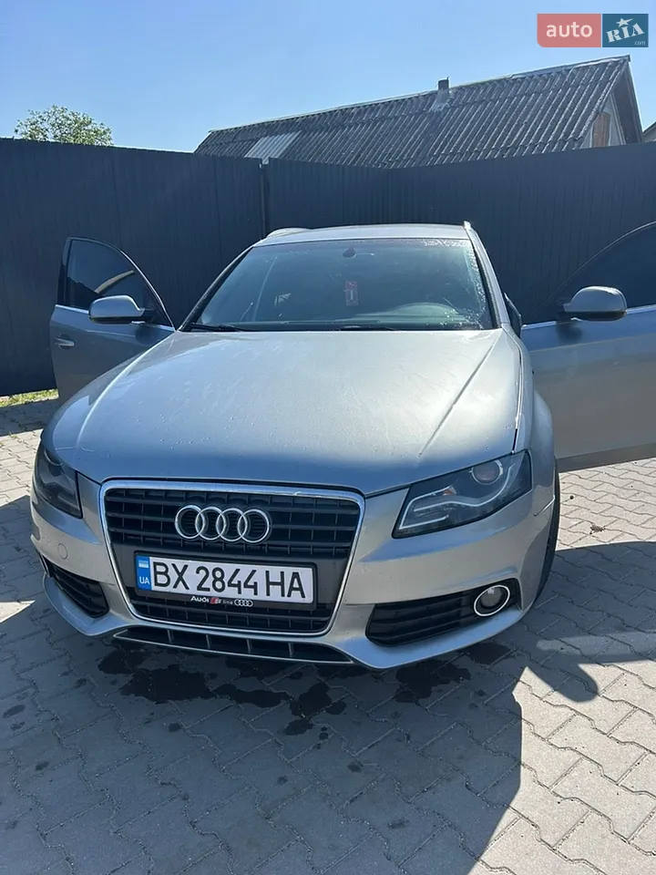 2010 Audi A4 - мініатюра 18