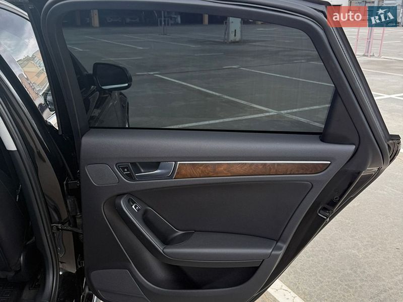 Седан Audi A4 2016 в Киеве