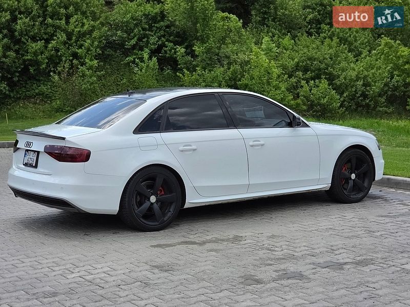 Седан Audi A4 2014 в Тернополе