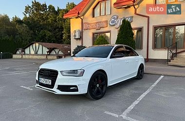 Седан Audi A4 2014 в Тернополе
