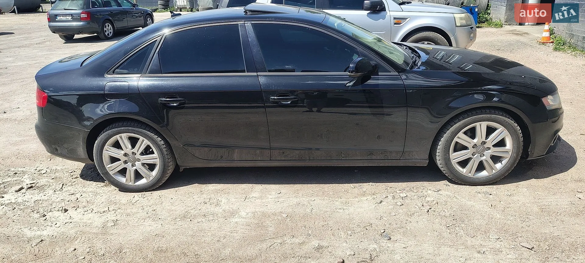 2011 Audi A4 - мініатюра 2