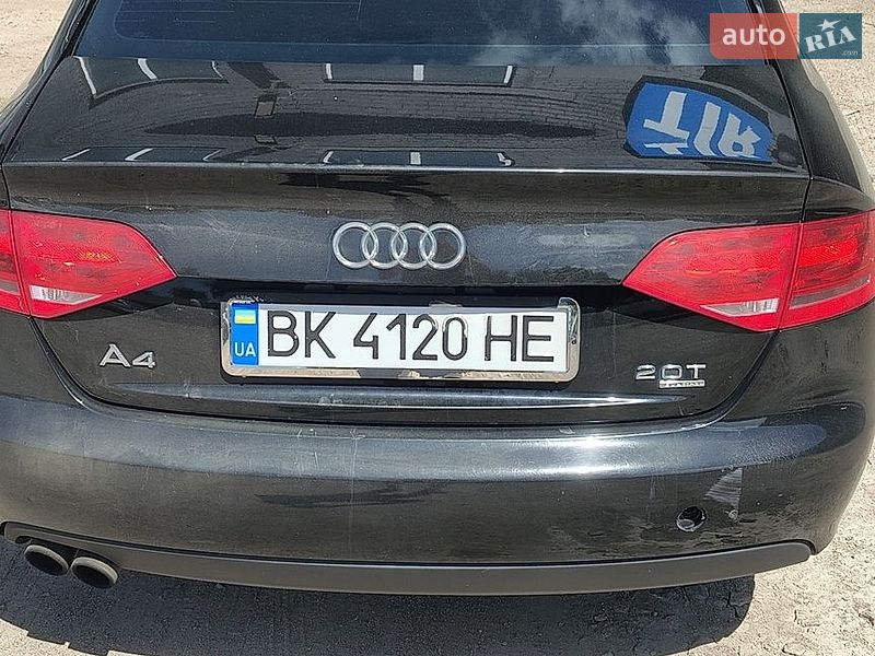 Седан Audi A4 2011 в Рівному