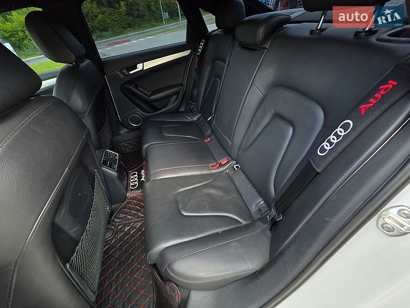 Седан Audi A4 2014 в Тернополе