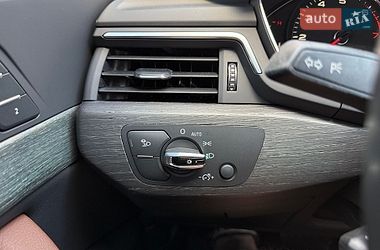 Седан Audi A4 2018 в Львові