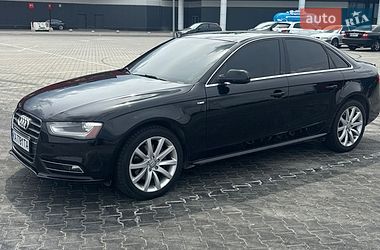 Седан Audi A4 2013 в Киеве