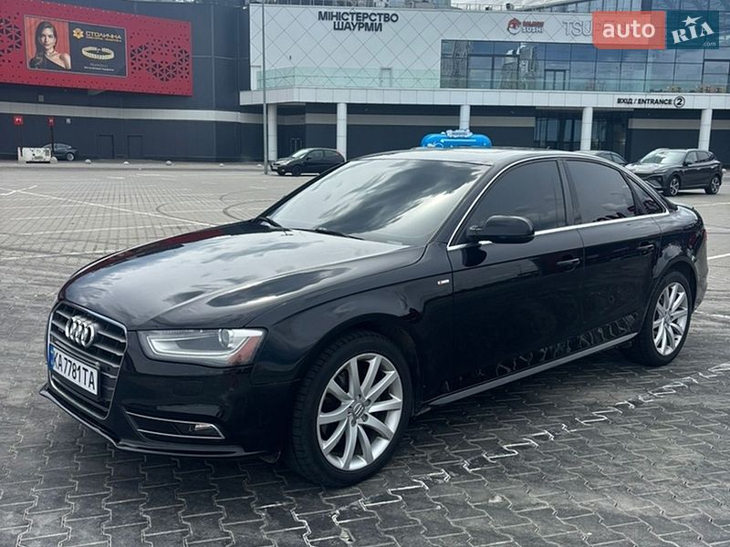 Седан Audi A4 2013 в Киеве