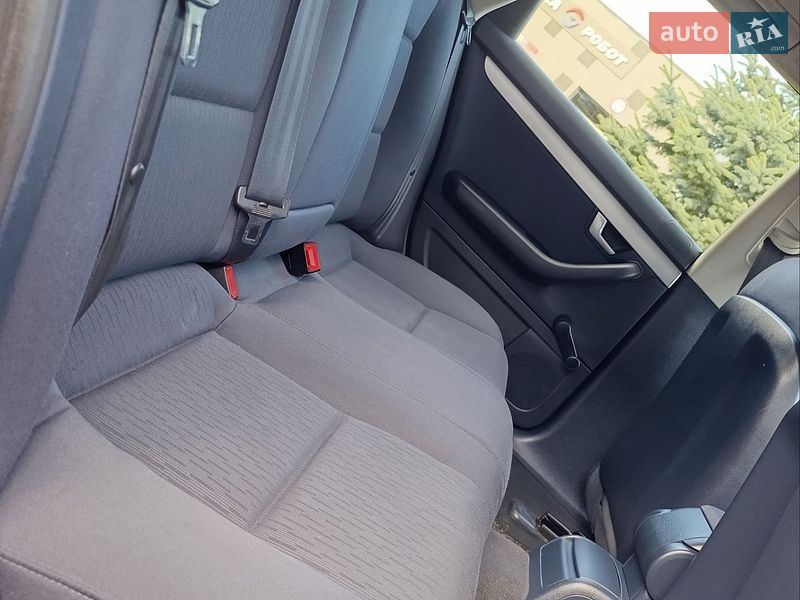 Универсал Audi A4 2006 в Сарнах фото 52 Универсал Audi A4 2006 в Сарнах