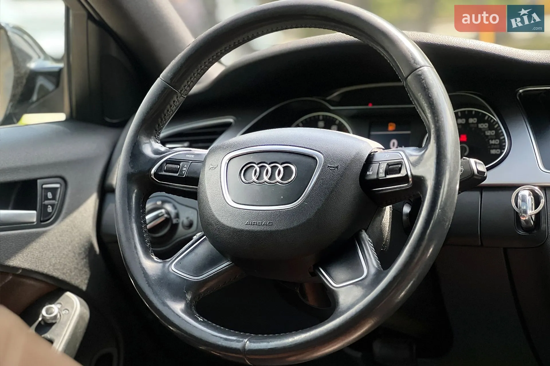 2013 Audi A4 - мініатюра 12
