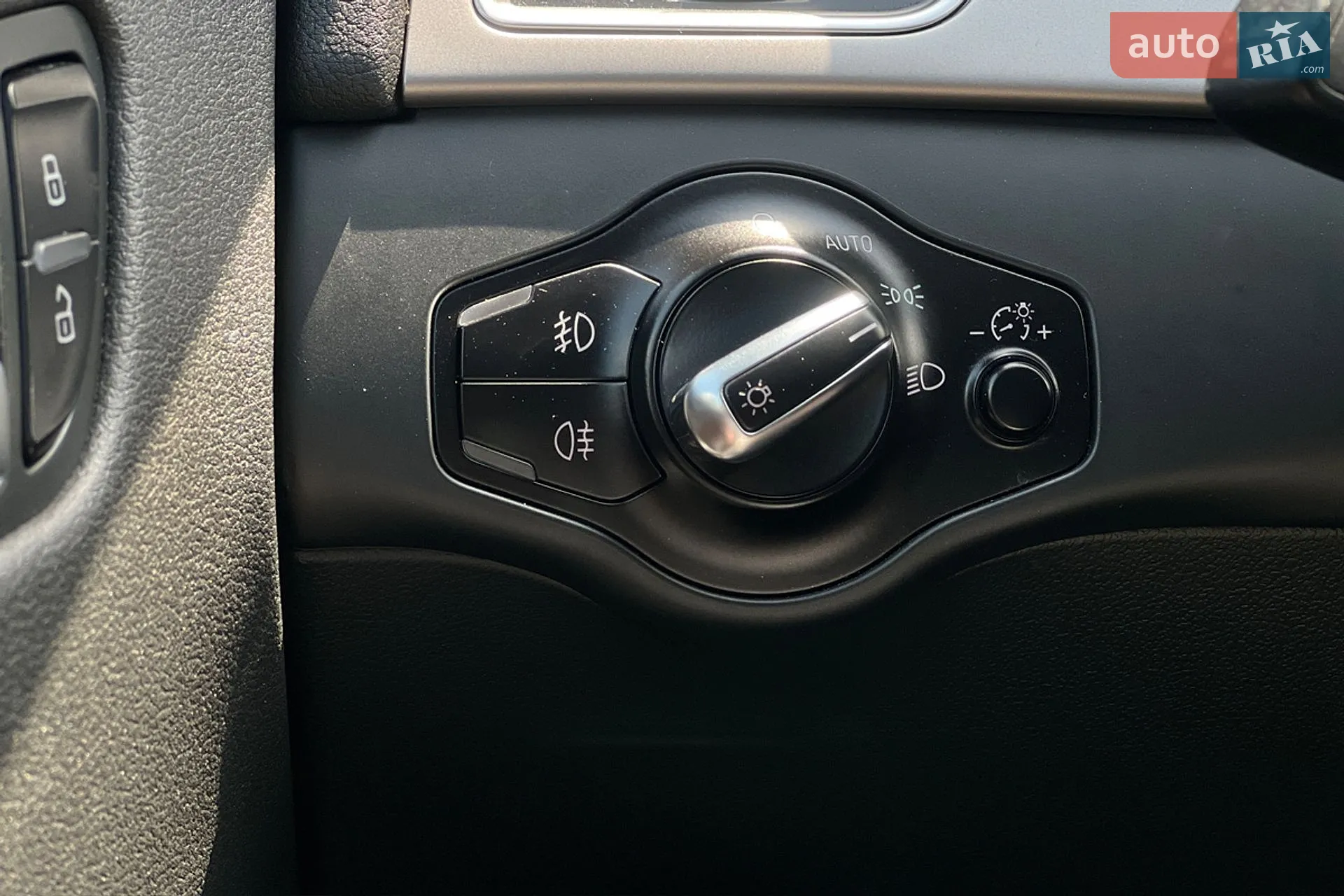2013 Audi A4 - мініатюра 19
