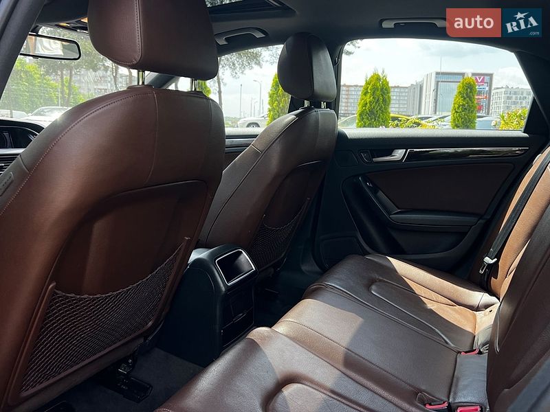 Седан Audi A4 2013 в Львові