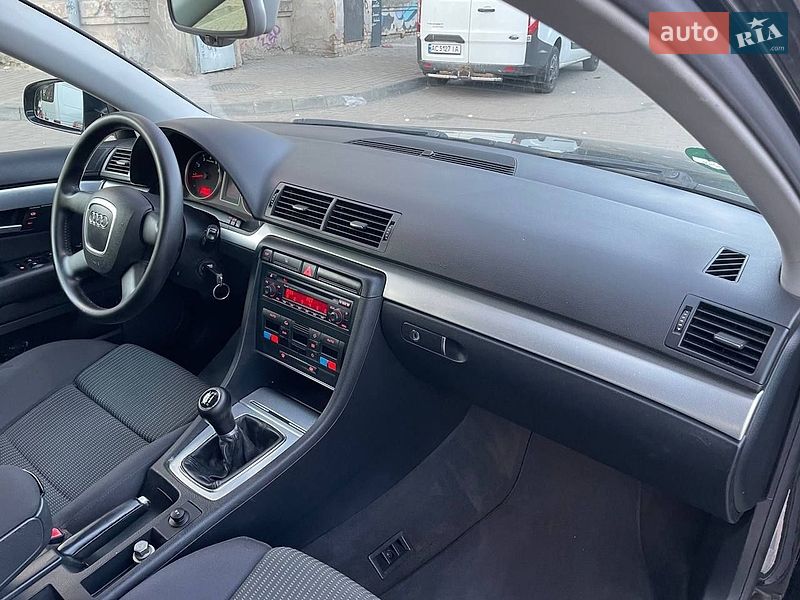 Седан Audi A4 2006 в Луцьку