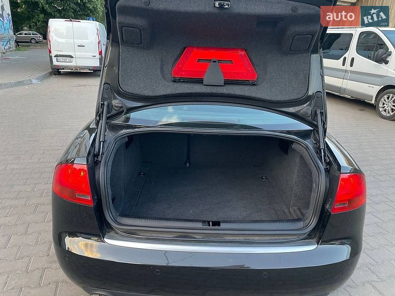 Седан Audi A4 2006 в Луцьку