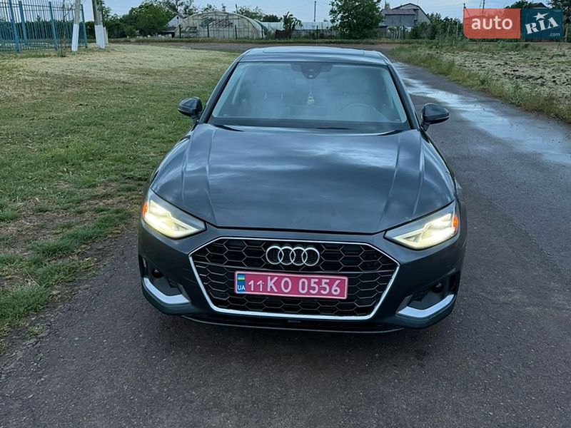 Седан Audi A4 2021 в Одессе