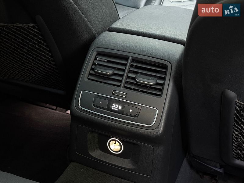 Седан Audi A4 2016 в Одесі
