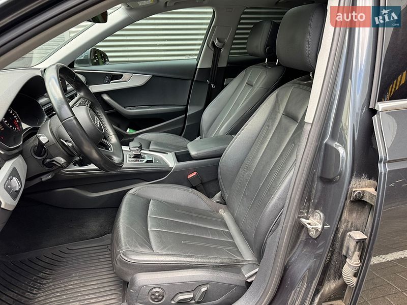 Седан Audi A4 2019 в Киеве