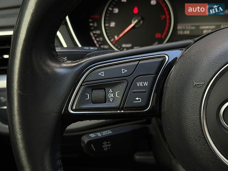 Седан Audi A4 2019 в Киеве