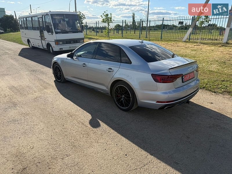 Седан Audi A4 2019 в Одессе