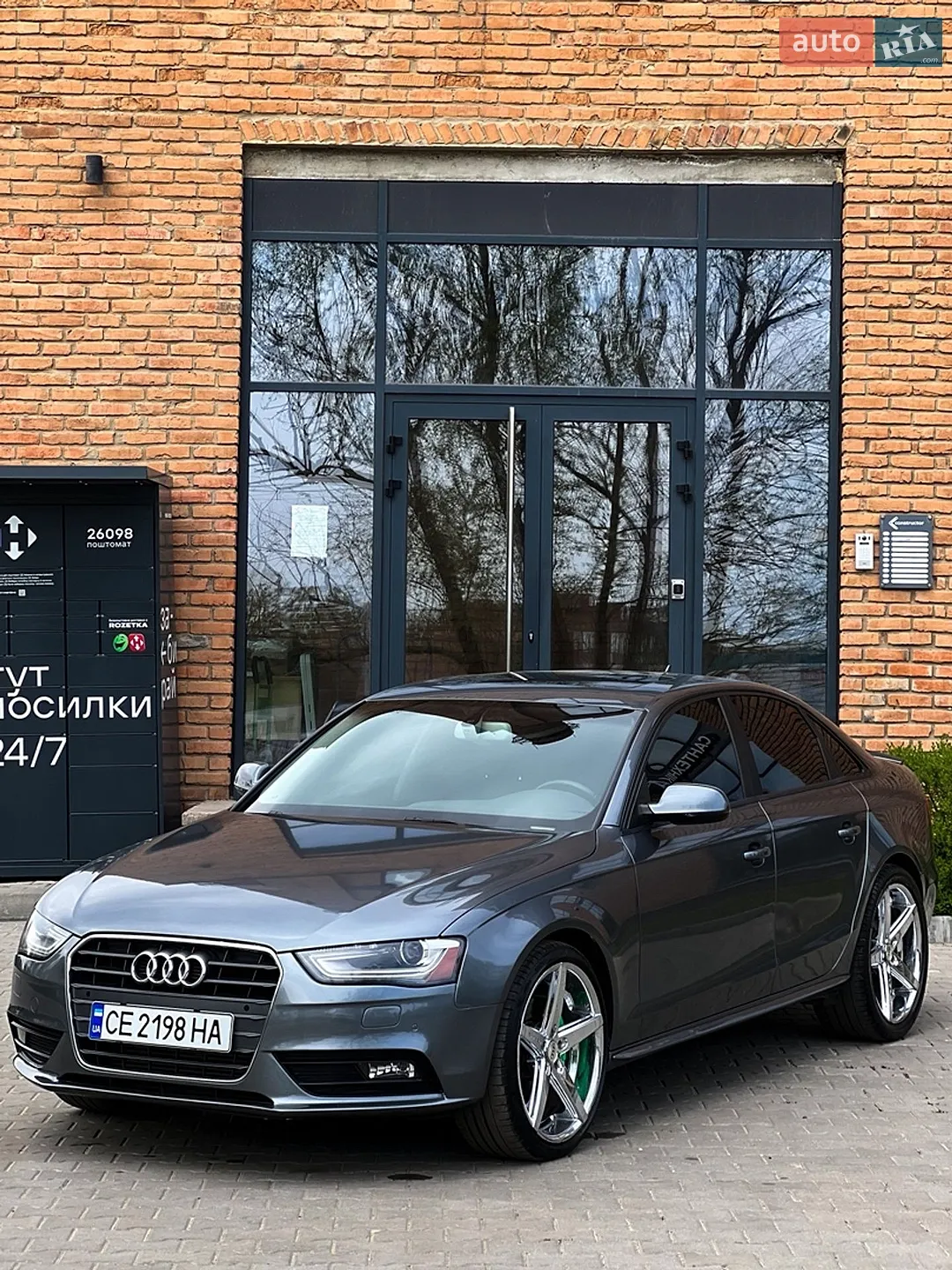 2012 Audi A4 - мініатюра 4