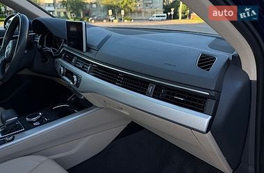 Седан Audi A4 2018 в Кременчуці