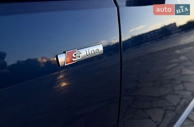 Седан Audi A4 2018 в Кременчуці