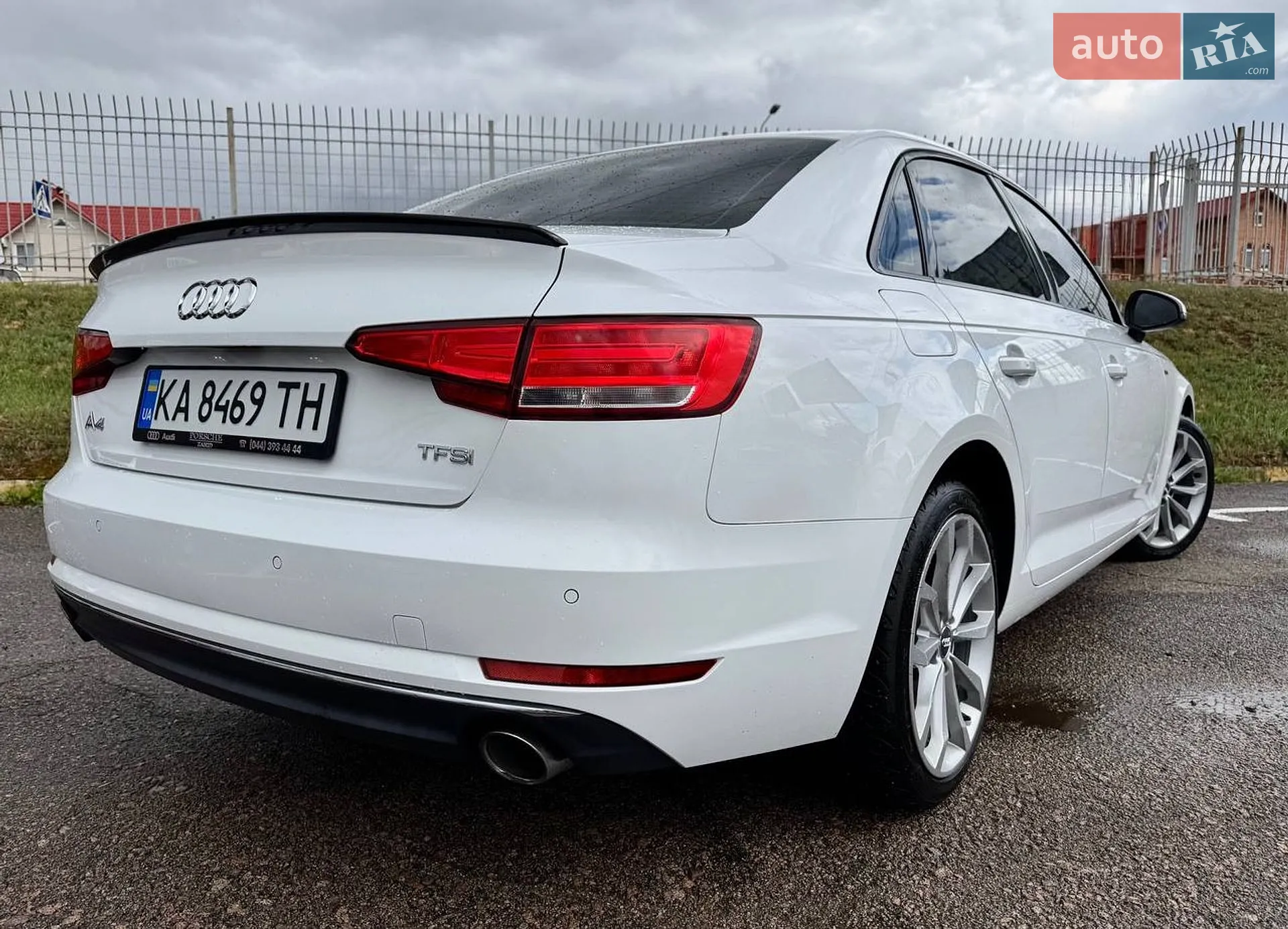 2015 Audi A4 - мініатюра 16