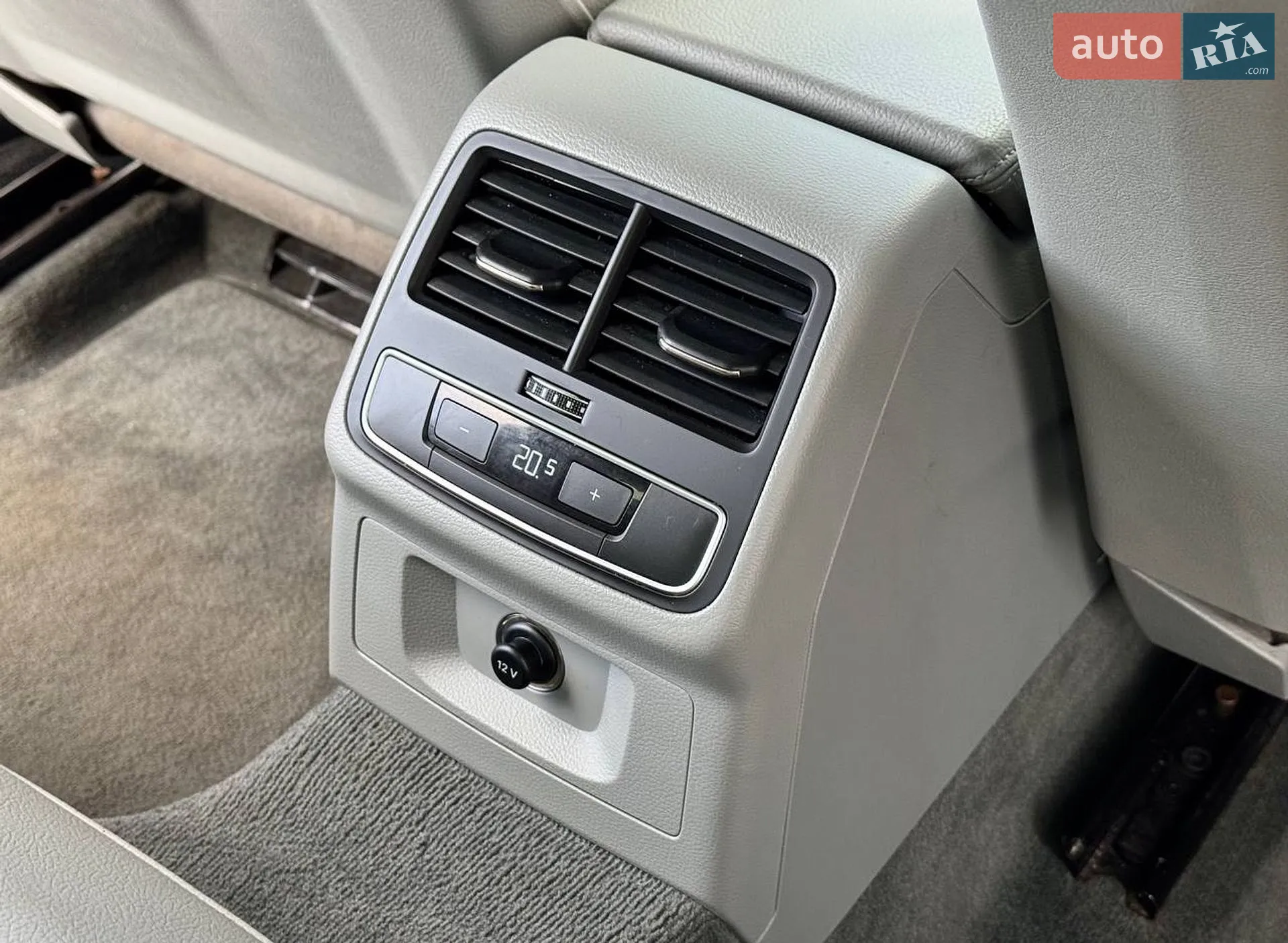 2015 Audi A4 - мініатюра 26