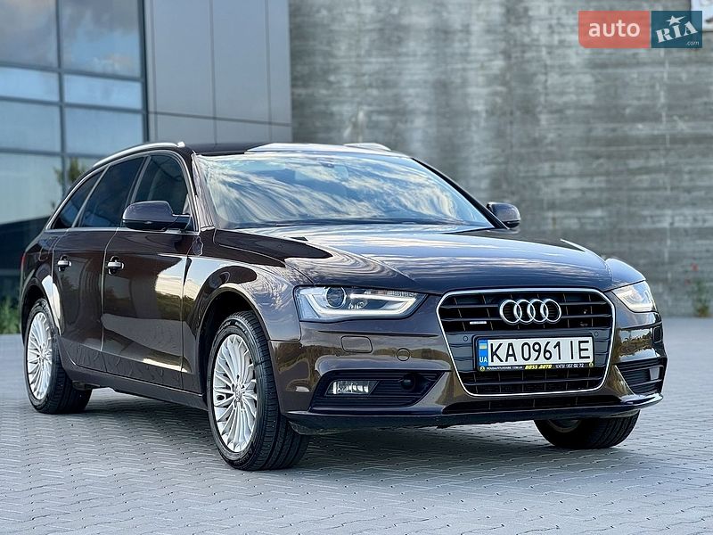 Універсал Audi A4 2015 в Чернівцях