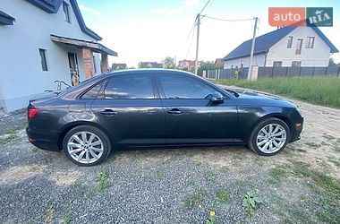 Седан Audi A4 2016 в Луцке