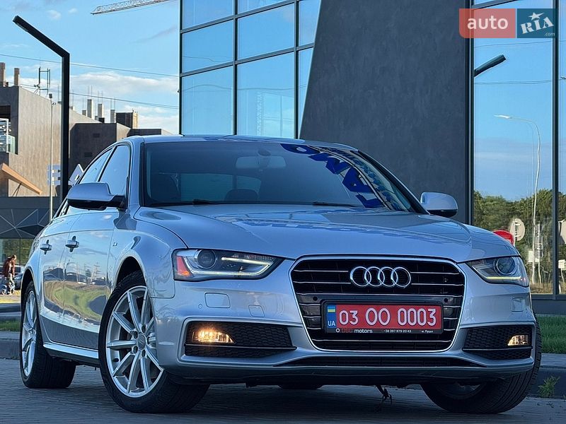 Седан Audi A4 2015 в Луцке