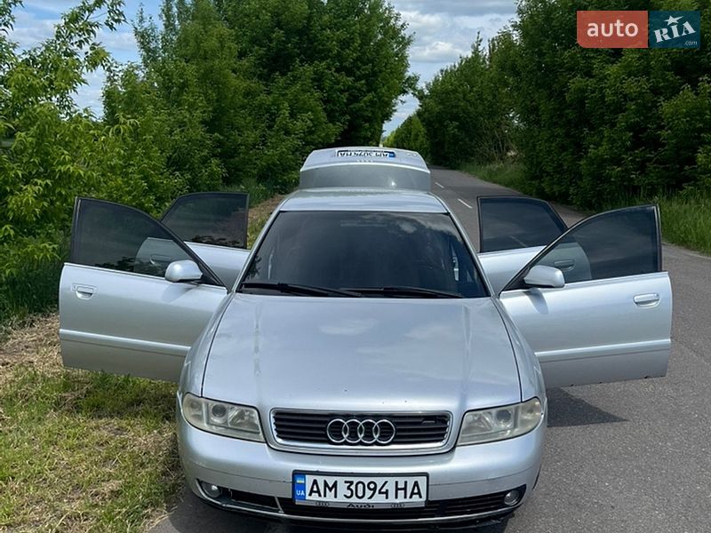 Седан Audi A4 1999 в Житомире
