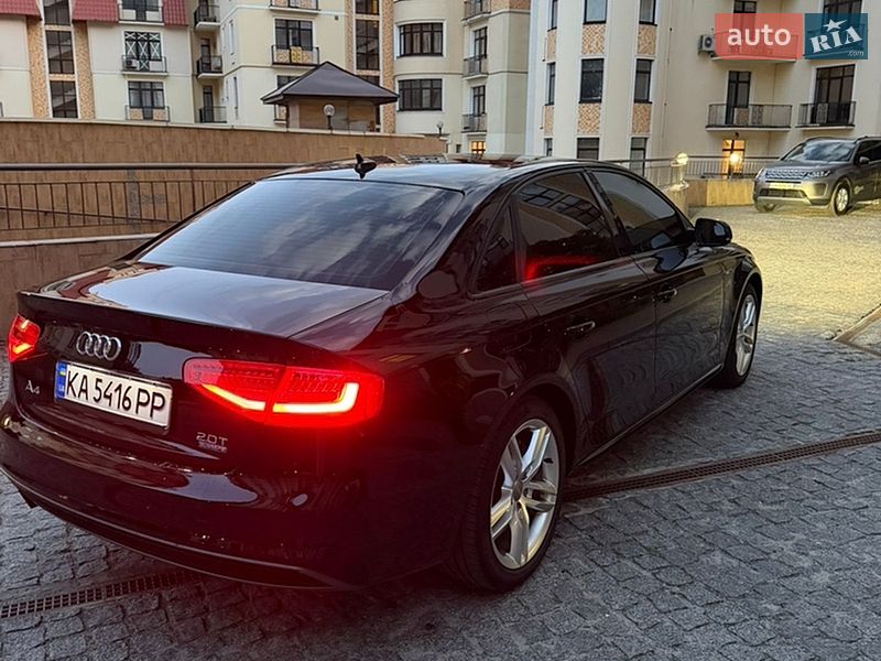 Седан Audi A4 2015 в Киеве