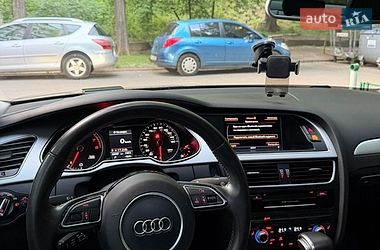 Седан Audi A4 2015 в Киеве