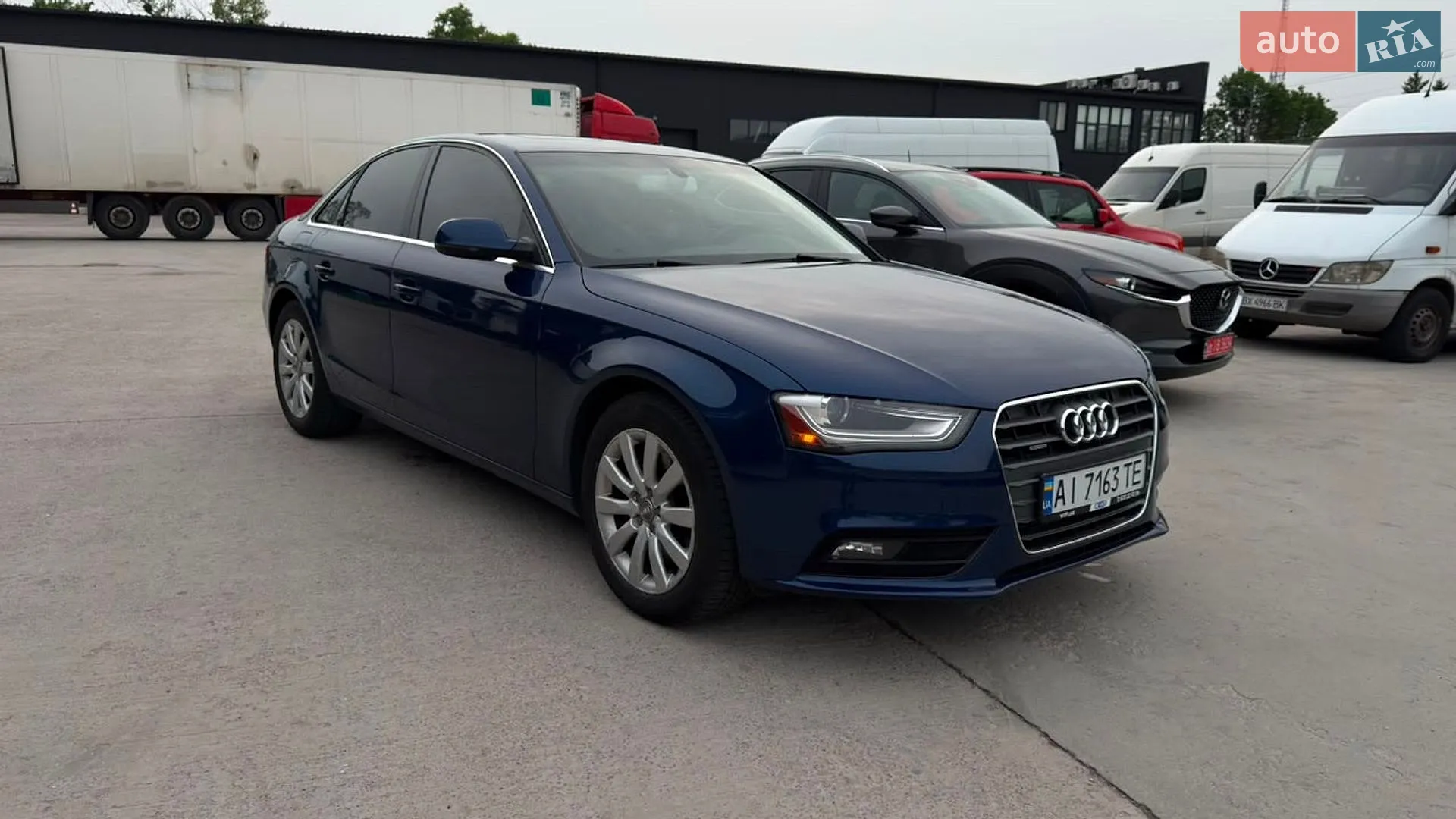 2012 Audi A4 - мініатюра 3