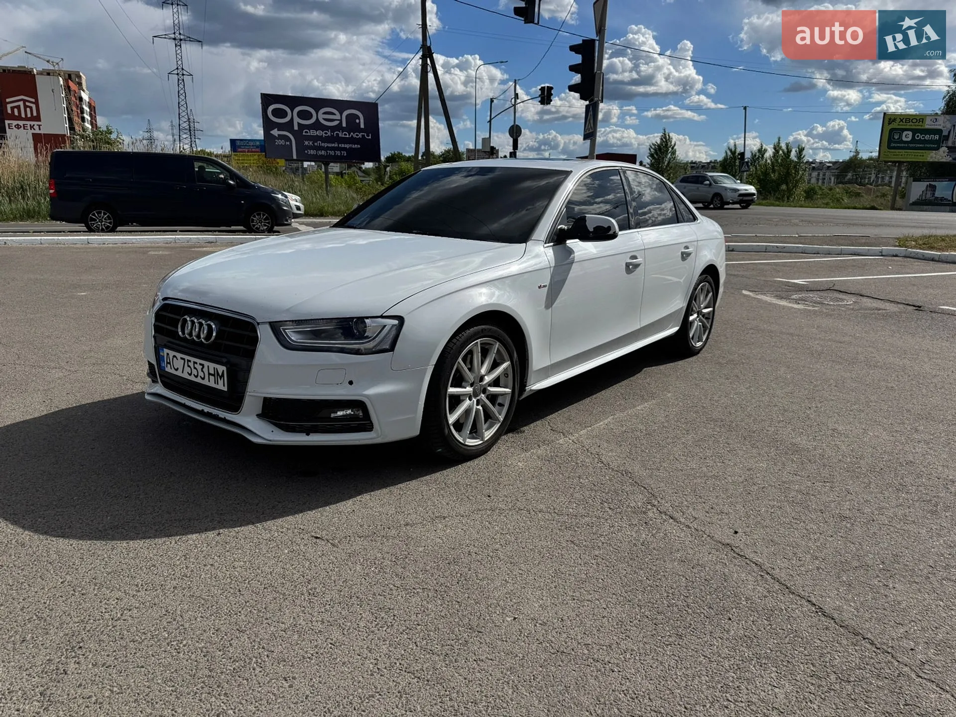 2013 Audi A4 - мініатюра 3