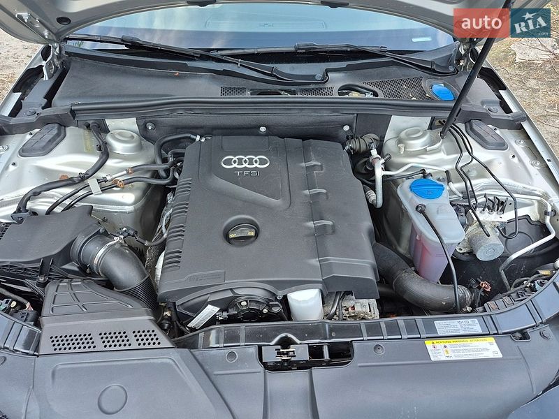 Седан Audi A4 2013 в Киеве