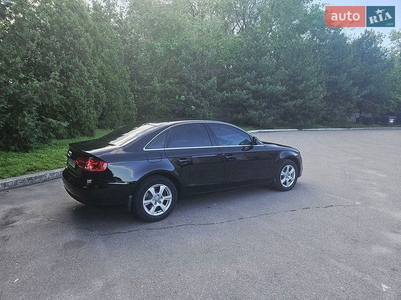 Седан Audi A4 2008 в Запоріжжі