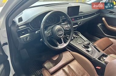 Седан Audi A4 2017 в Львові