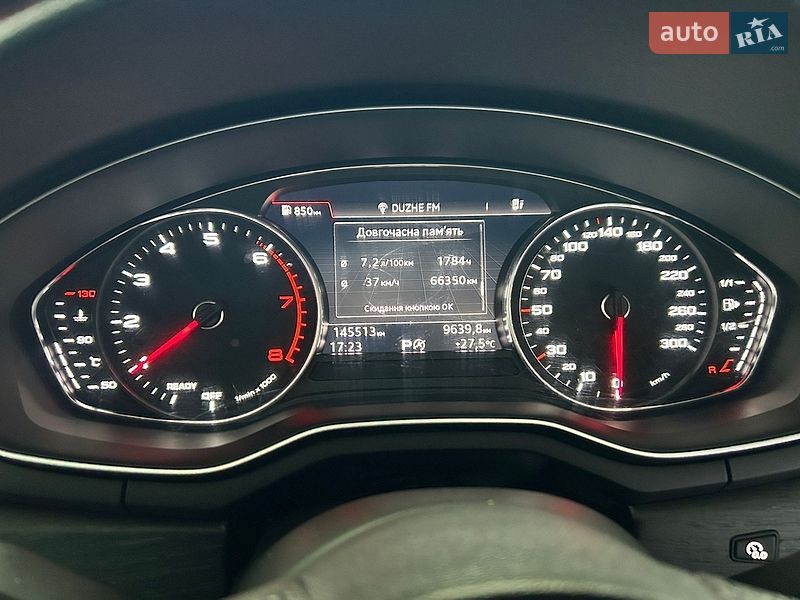 Седан Audi A4 2017 в Львові