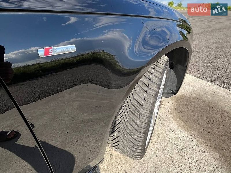 Седан Audi A4 2015 в Ковелі