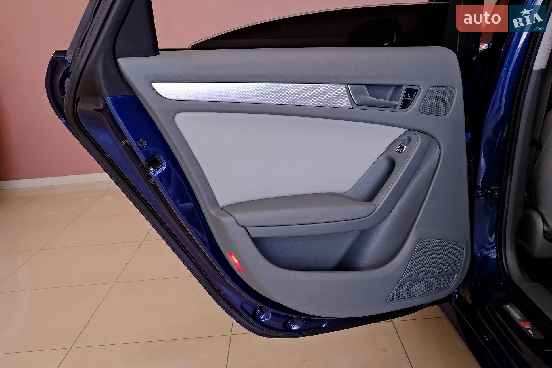 2013 Audi A4 - мініатюра 32