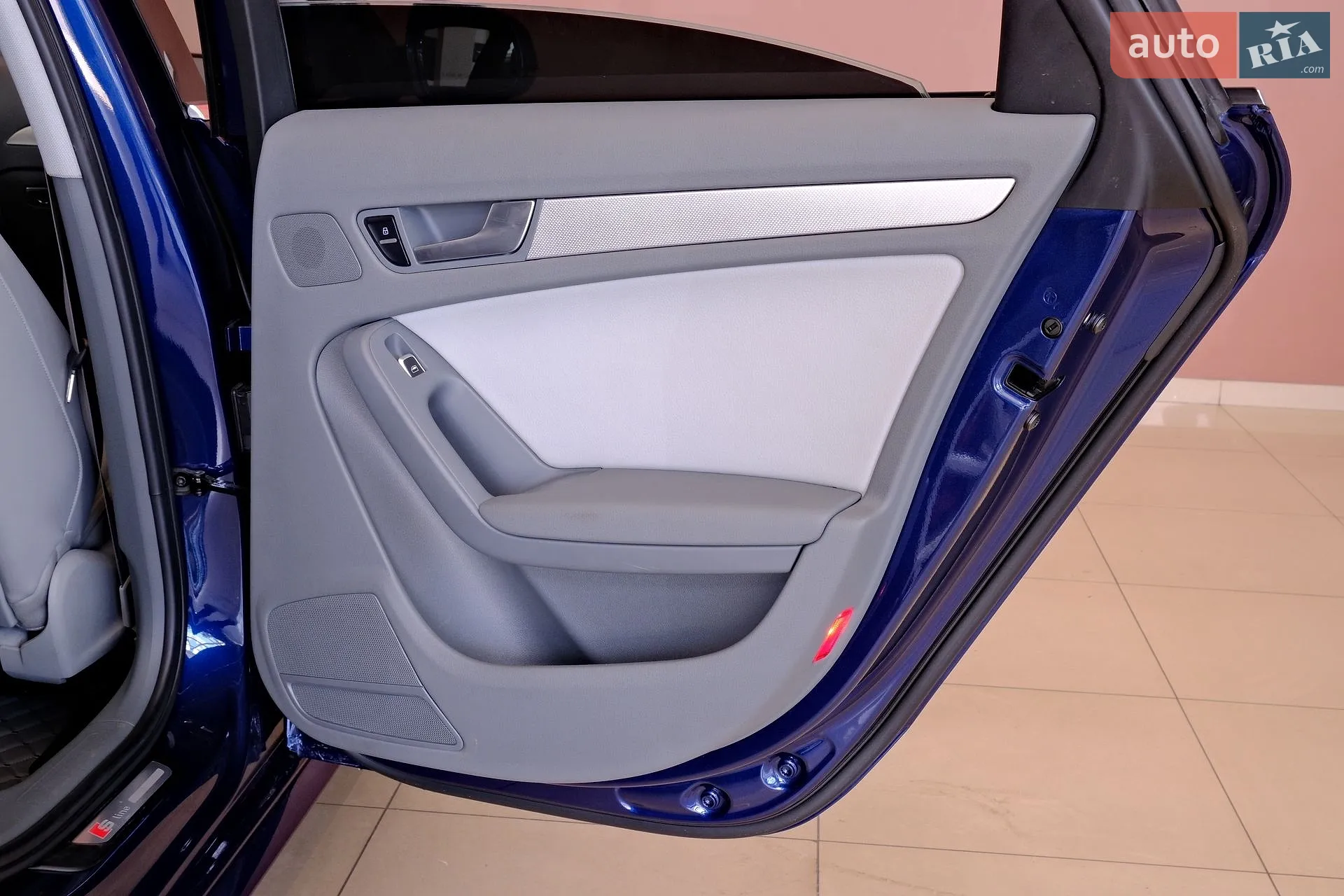 2013 Audi A4 - мініатюра 36