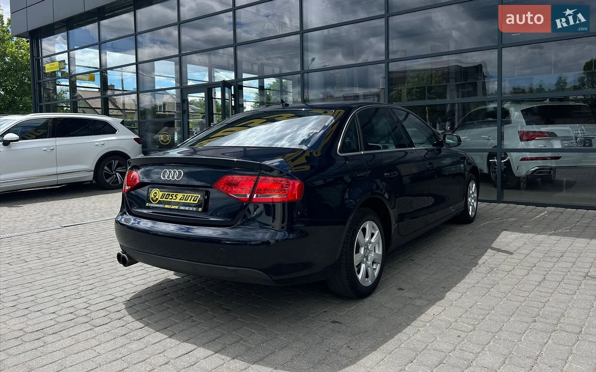 2010 Audi A4 - мініатюра 7