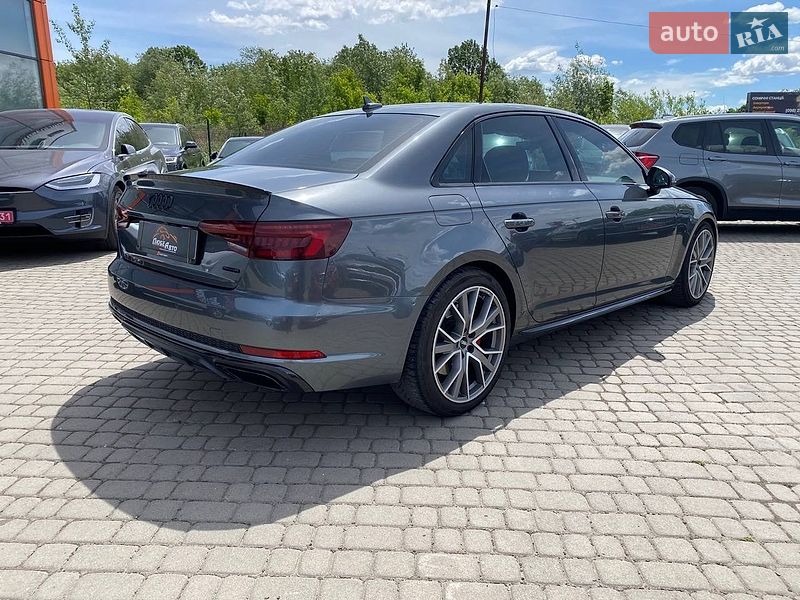 Седан Audi A4 2019 в Львове