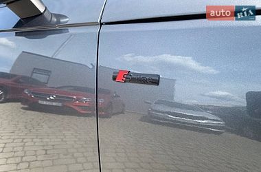 Седан Audi A4 2019 в Львове