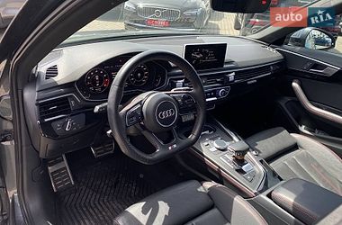 Седан Audi A4 2019 в Львове