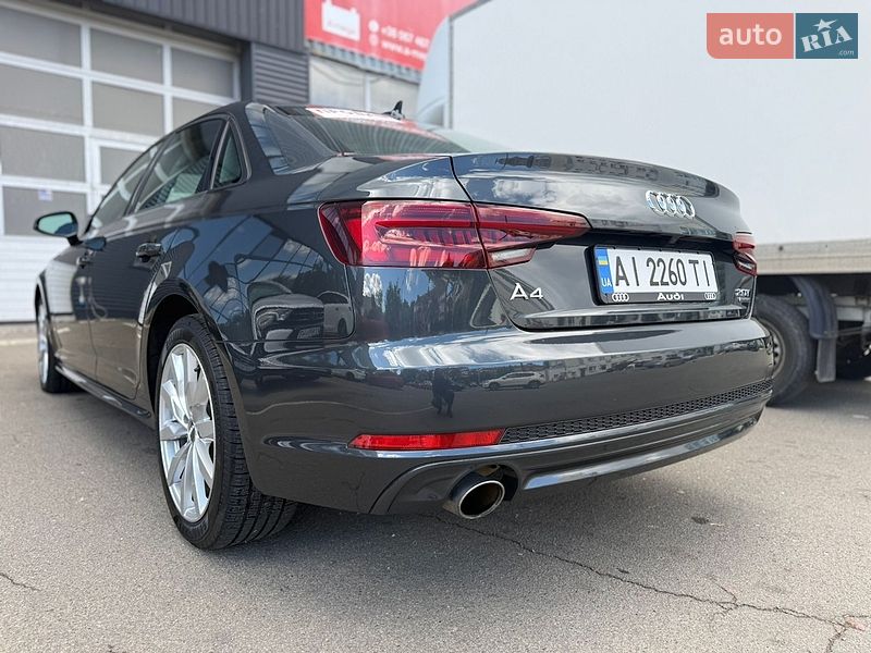 Седан Audi A4 2018 в Києві