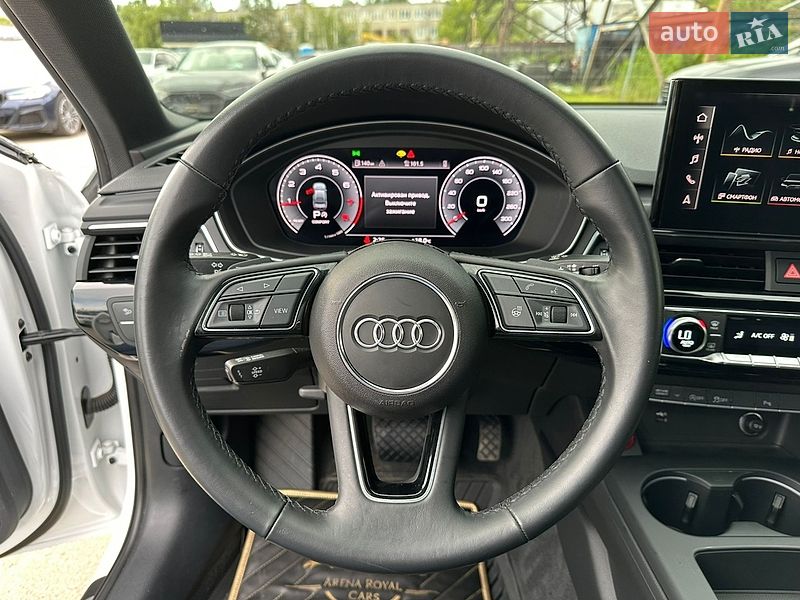 Седан Audi A4 2022 в Харькове