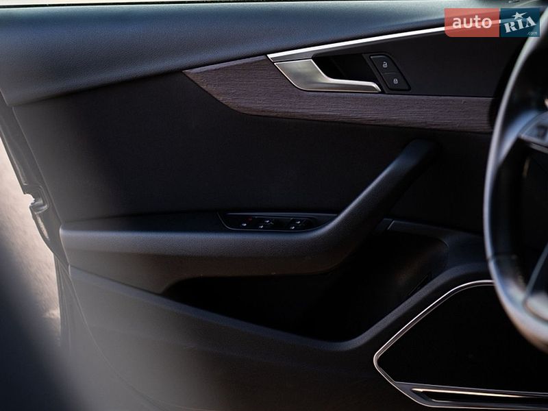 Универсал Audi A4 2017 в Львове